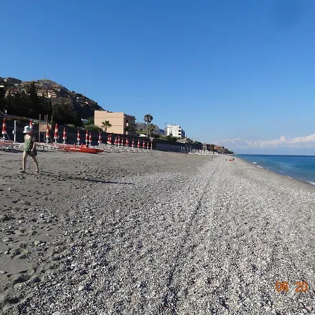 Appartamento Mare e sole Letojanni